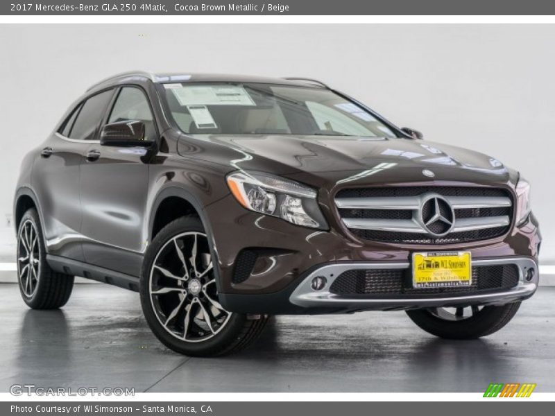 Front 3/4 View of 2017 GLA 250 4Matic