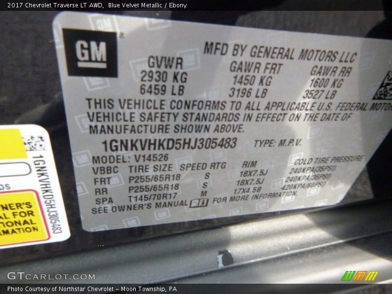 Blue Velvet Metallic / Ebony 2017 Chevrolet Traverse LT AWD