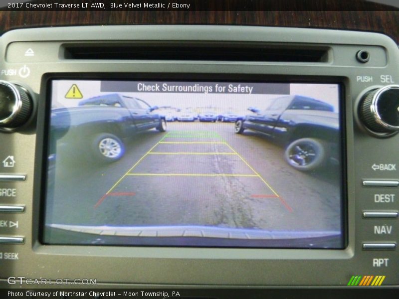 Blue Velvet Metallic / Ebony 2017 Chevrolet Traverse LT AWD