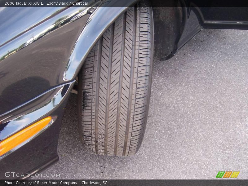 Ebony Black / Charcoal 2006 Jaguar XJ XJ8 L