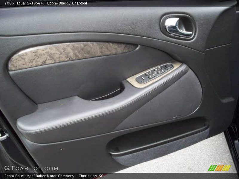 Ebony Black / Charcoal 2006 Jaguar S-Type R