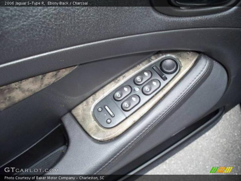 Ebony Black / Charcoal 2006 Jaguar S-Type R