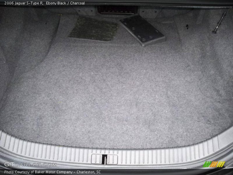 Ebony Black / Charcoal 2006 Jaguar S-Type R