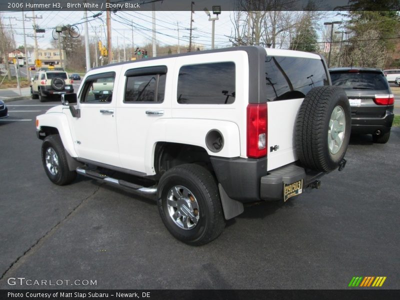 Birch White / Ebony Black 2006 Hummer H3