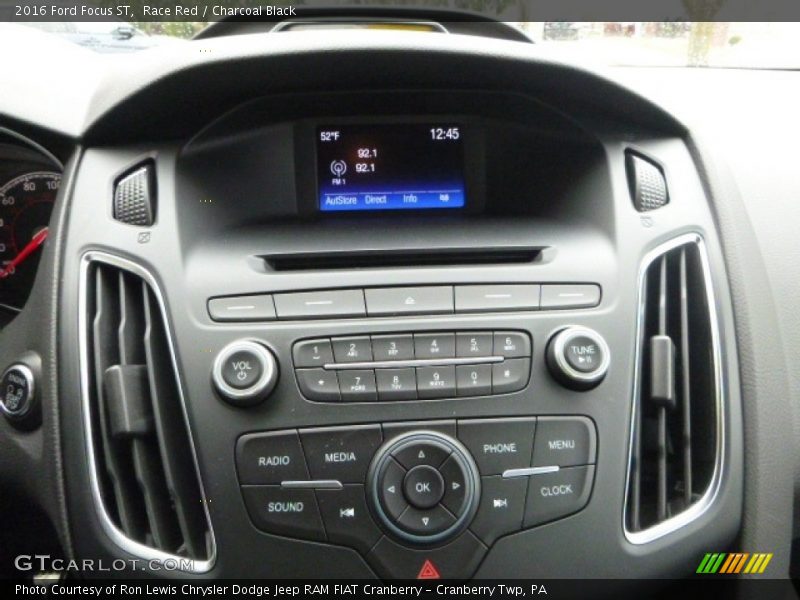 Race Red / Charcoal Black 2016 Ford Focus ST