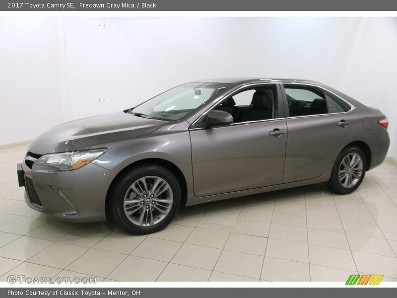 Predawn Gray Mica / Black 2017 Toyota Camry SE