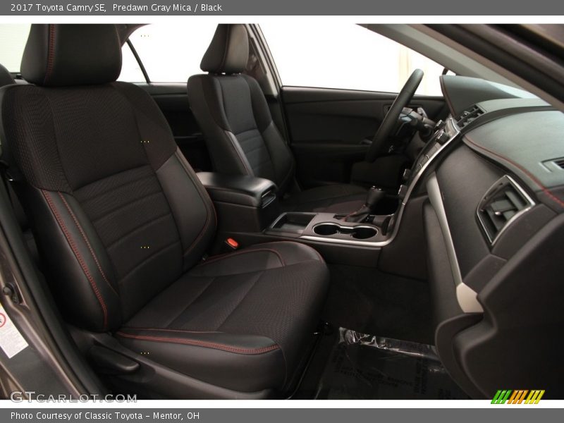 Predawn Gray Mica / Black 2017 Toyota Camry SE