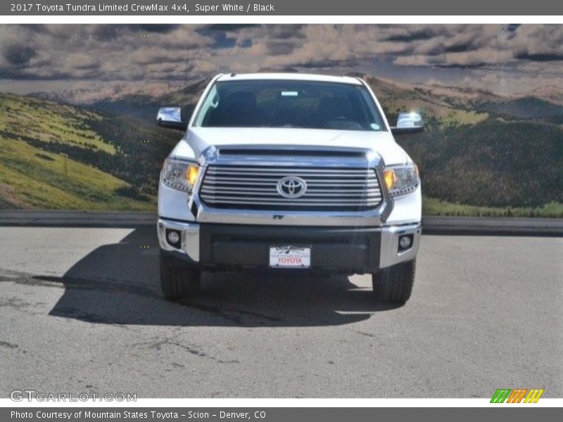 Super White / Black 2017 Toyota Tundra Limited CrewMax 4x4