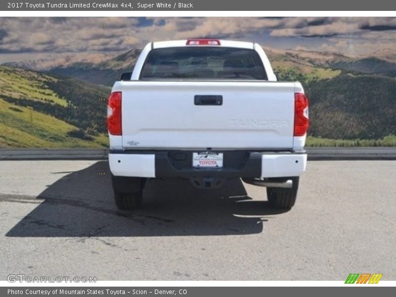 Super White / Black 2017 Toyota Tundra Limited CrewMax 4x4