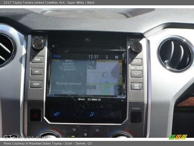 Super White / Black 2017 Toyota Tundra Limited CrewMax 4x4
