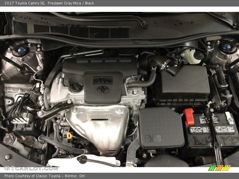 Predawn Gray Mica / Black 2017 Toyota Camry SE