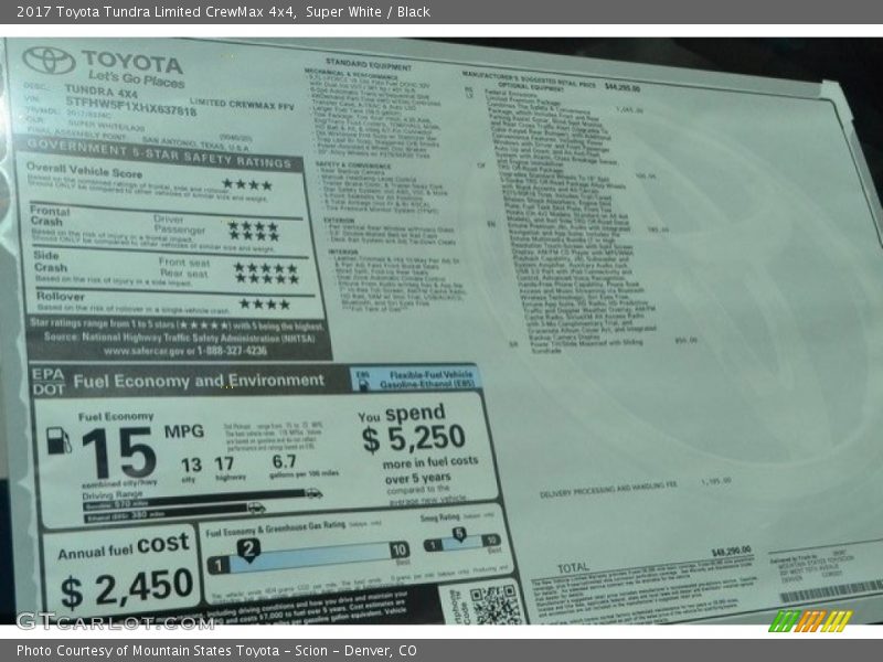Super White / Black 2017 Toyota Tundra Limited CrewMax 4x4