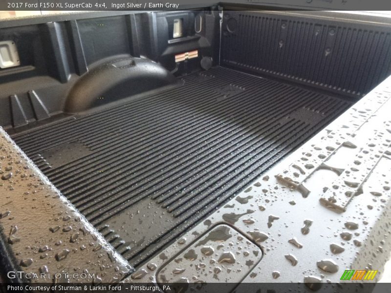 Ingot Silver / Earth Gray 2017 Ford F150 XL SuperCab 4x4