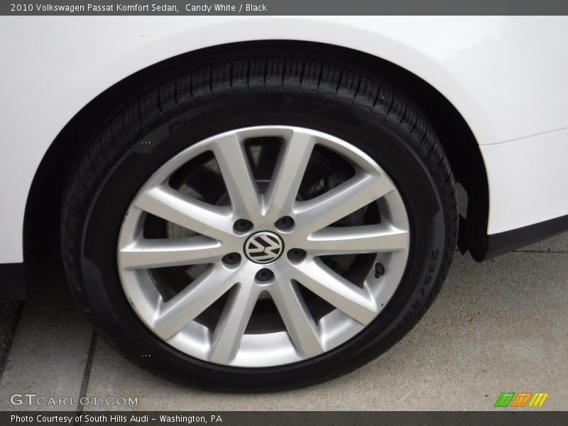 Candy White / Black 2010 Volkswagen Passat Komfort Sedan