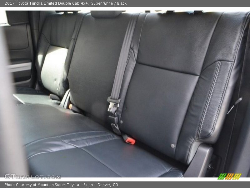 Super White / Black 2017 Toyota Tundra Limited Double Cab 4x4