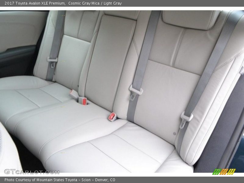 Cosmic Gray Mica / Light Gray 2017 Toyota Avalon XLE Premium