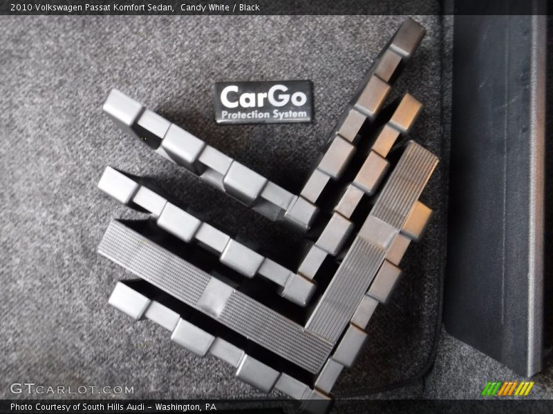 Candy White / Black 2010 Volkswagen Passat Komfort Sedan