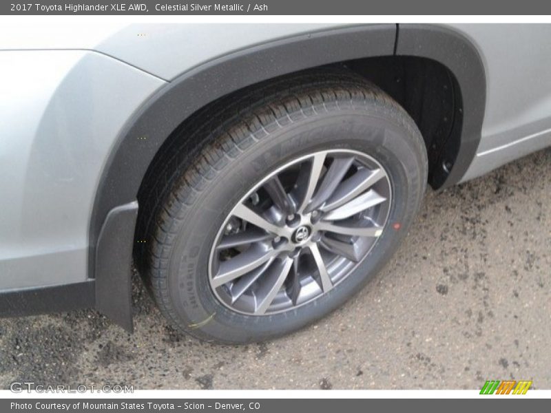 Celestial Silver Metallic / Ash 2017 Toyota Highlander XLE AWD