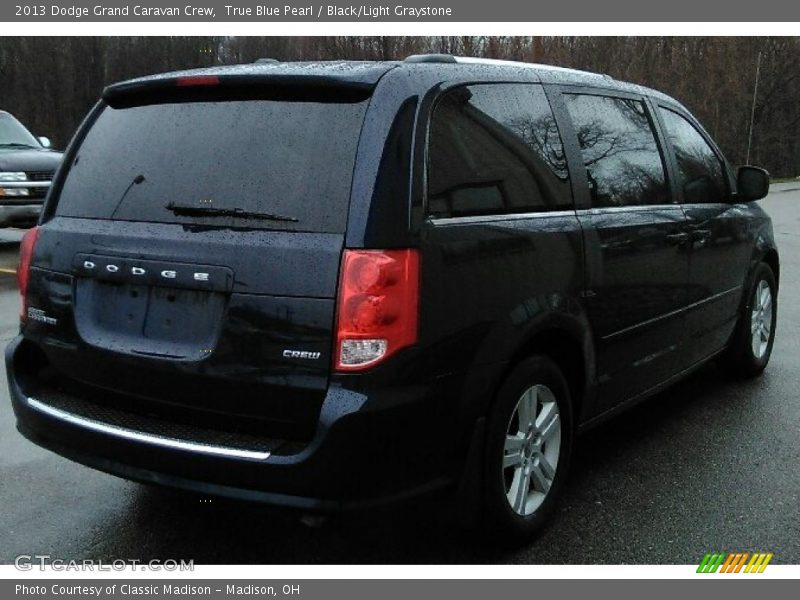 True Blue Pearl / Black/Light Graystone 2013 Dodge Grand Caravan Crew