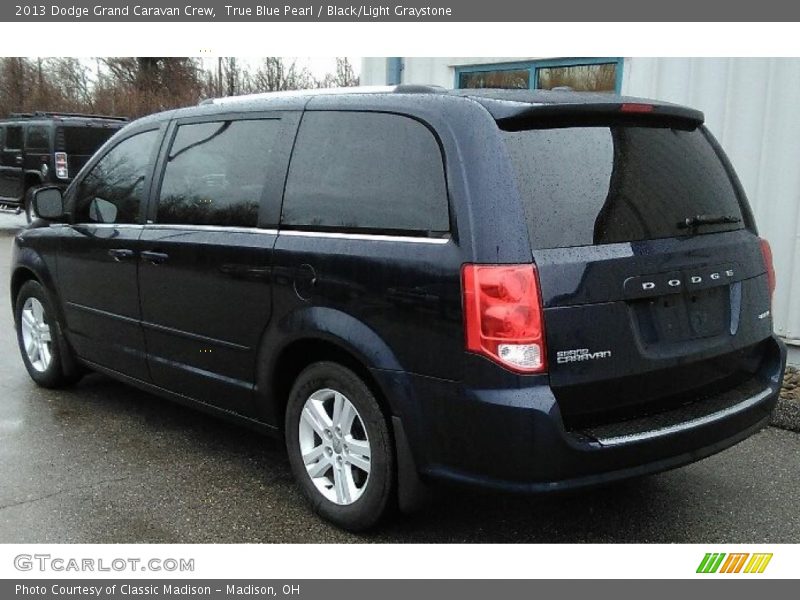 True Blue Pearl / Black/Light Graystone 2013 Dodge Grand Caravan Crew