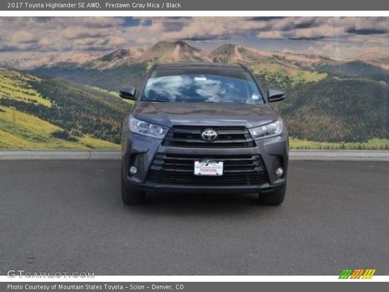 Predawn Gray Mica / Black 2017 Toyota Highlander SE AWD