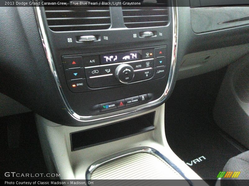 True Blue Pearl / Black/Light Graystone 2013 Dodge Grand Caravan Crew