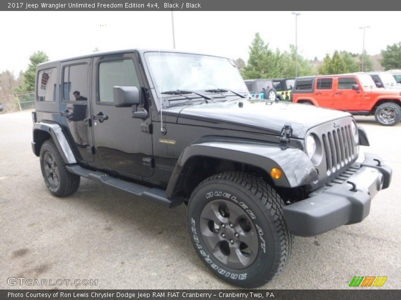 Front 3/4 View of 2017 Wrangler Unlimited Freedom Edition 4x4
