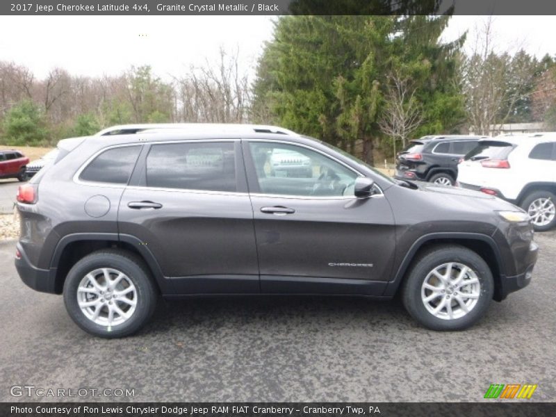 Granite Crystal Metallic / Black 2017 Jeep Cherokee Latitude 4x4