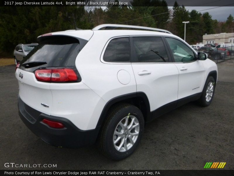 Bright White / Black/Light Frost Beige 2017 Jeep Cherokee Latitude 4x4