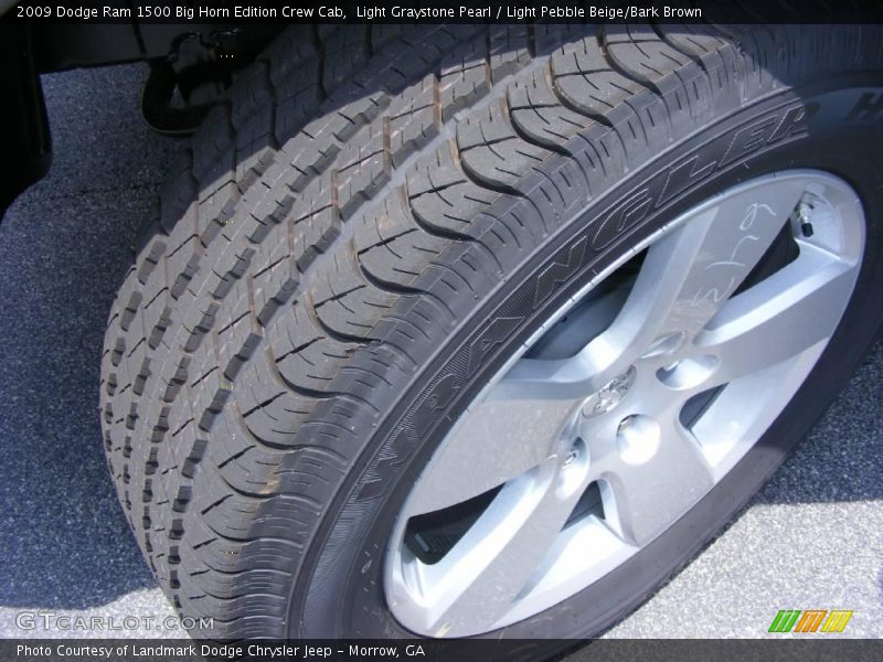 Light Graystone Pearl / Light Pebble Beige/Bark Brown 2009 Dodge Ram 1500 Big Horn Edition Crew Cab