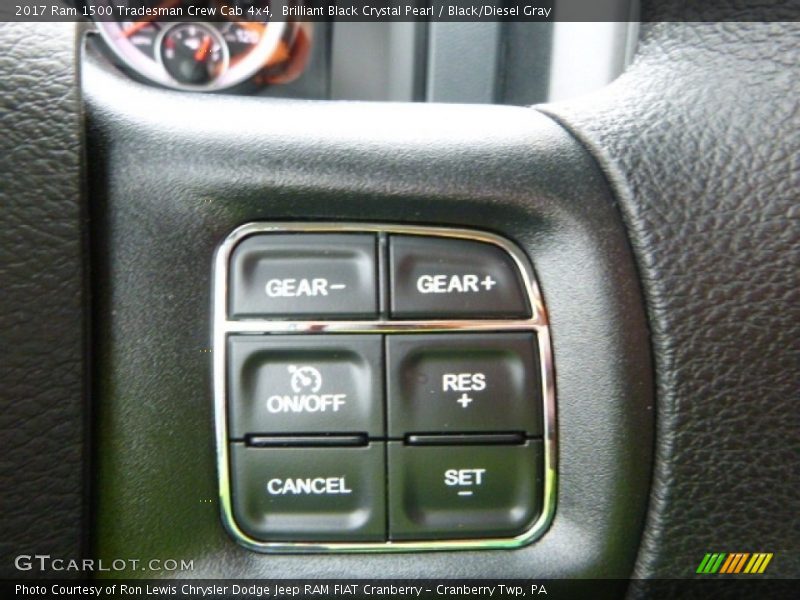 Brilliant Black Crystal Pearl / Black/Diesel Gray 2017 Ram 1500 Tradesman Crew Cab 4x4