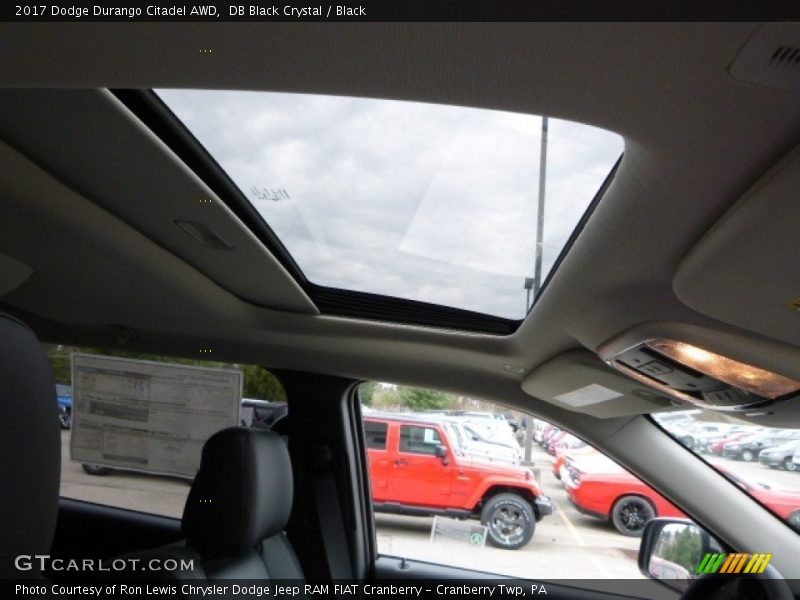 DB Black Crystal / Black 2017 Dodge Durango Citadel AWD