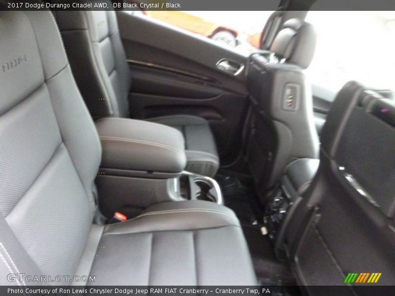 DB Black Crystal / Black 2017 Dodge Durango Citadel AWD