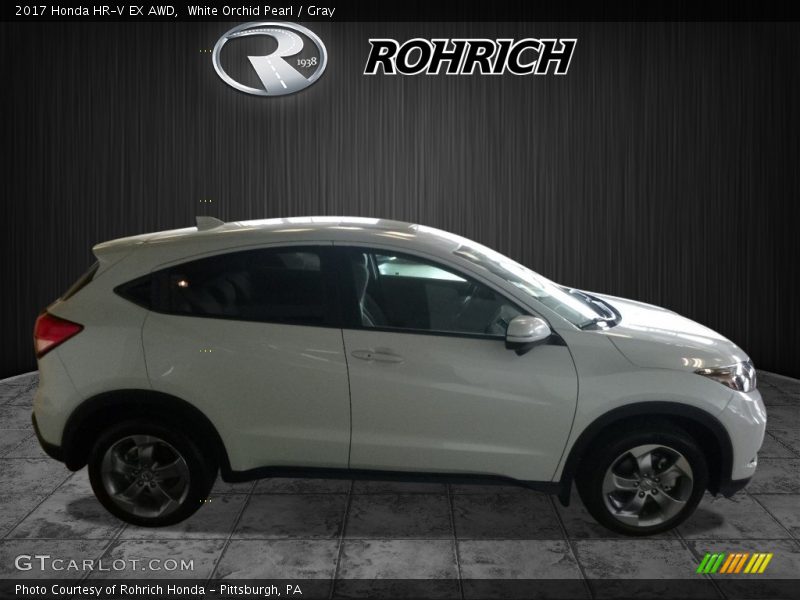 White Orchid Pearl / Gray 2017 Honda HR-V EX AWD