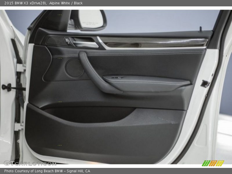 Alpine White / Black 2015 BMW X3 xDrive28i
