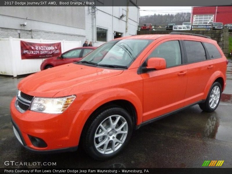Front 3/4 View of 2017 Journey SXT AWD