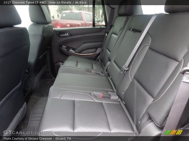 Silver Ice Metallic / Jet Black 2017 Chevrolet Tahoe LT 4WD