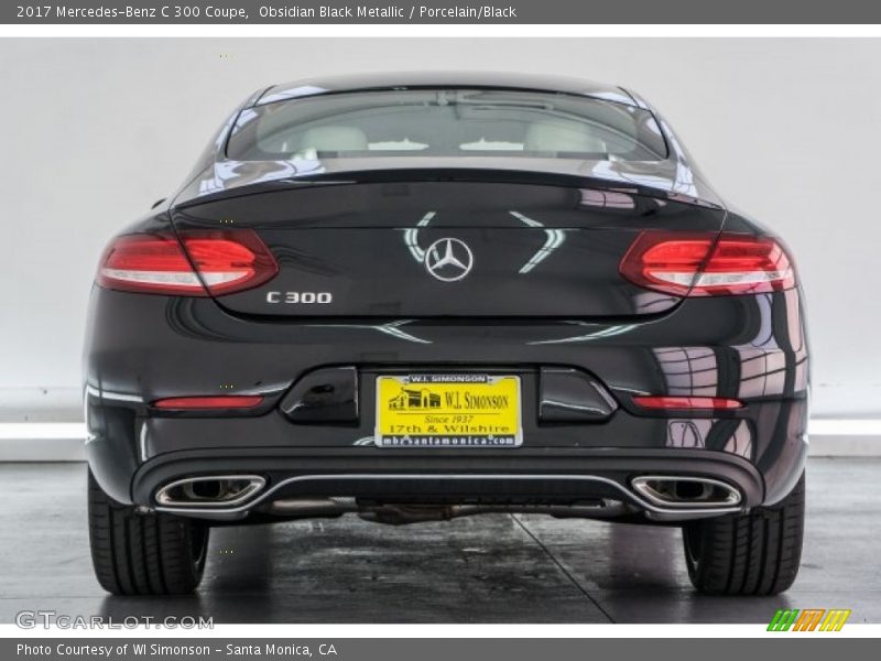 Obsidian Black Metallic / Porcelain/Black 2017 Mercedes-Benz C 300 Coupe