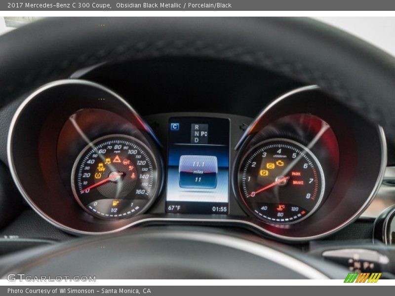 Obsidian Black Metallic / Porcelain/Black 2017 Mercedes-Benz C 300 Coupe