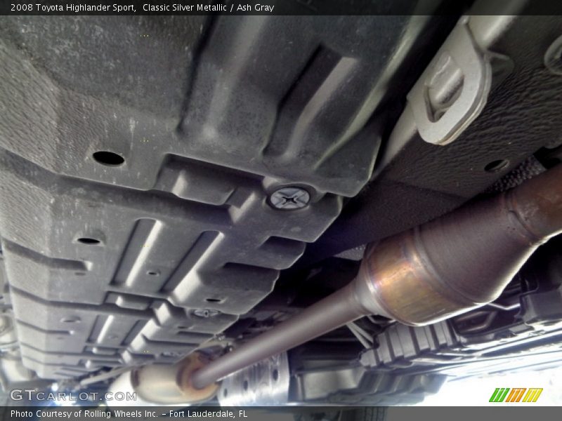 Undercarriage of 2008 Highlander Sport