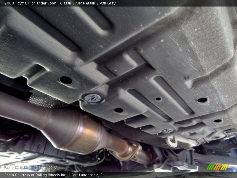 Undercarriage of 2008 Highlander Sport