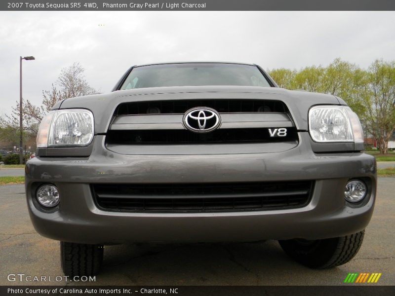 Phantom Gray Pearl / Light Charcoal 2007 Toyota Sequoia SR5 4WD