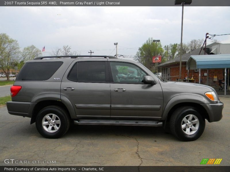Phantom Gray Pearl / Light Charcoal 2007 Toyota Sequoia SR5 4WD