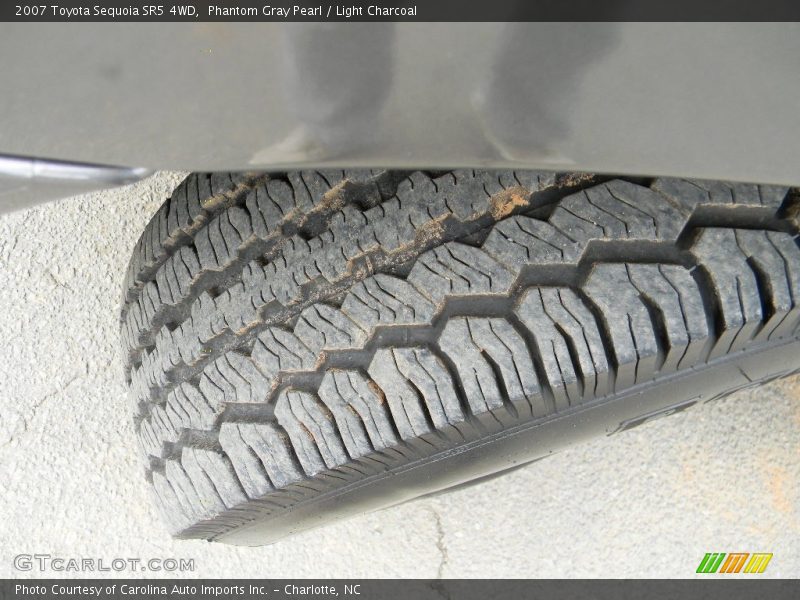 Phantom Gray Pearl / Light Charcoal 2007 Toyota Sequoia SR5 4WD