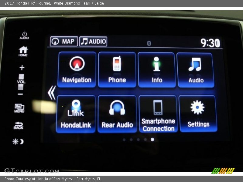White Diamond Pearl / Beige 2017 Honda Pilot Touring