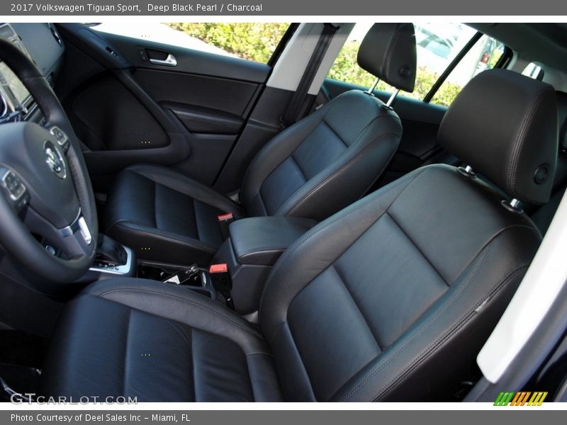 Front Seat of 2017 Tiguan Sport