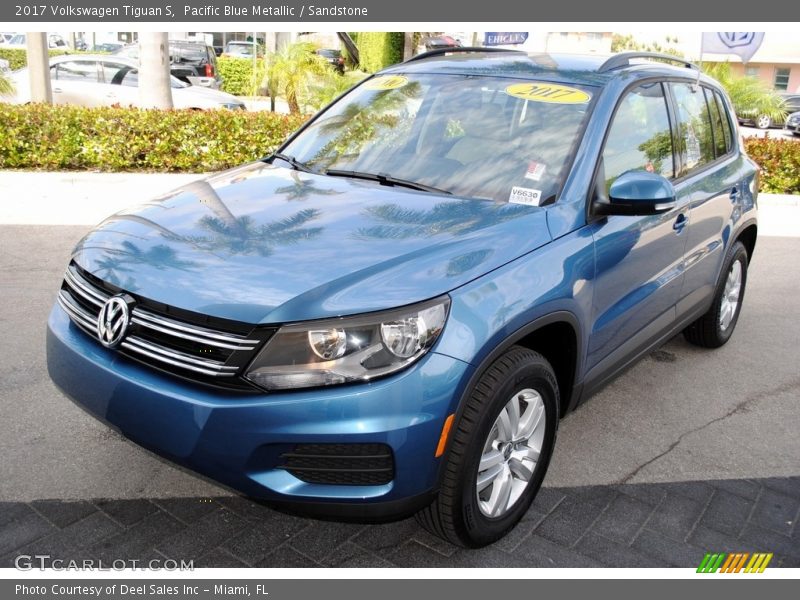 Pacific Blue Metallic / Sandstone 2017 Volkswagen Tiguan S