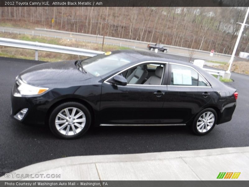 Attitude Black Metallic / Ash 2012 Toyota Camry XLE