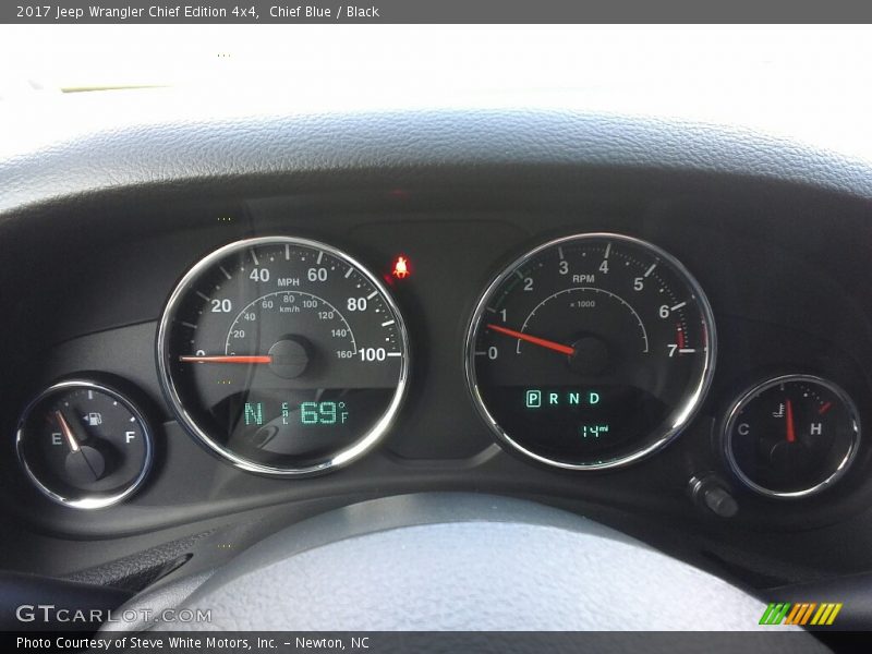 2017 Wrangler Chief Edition 4x4 Chief Edition 4x4 Gauges
