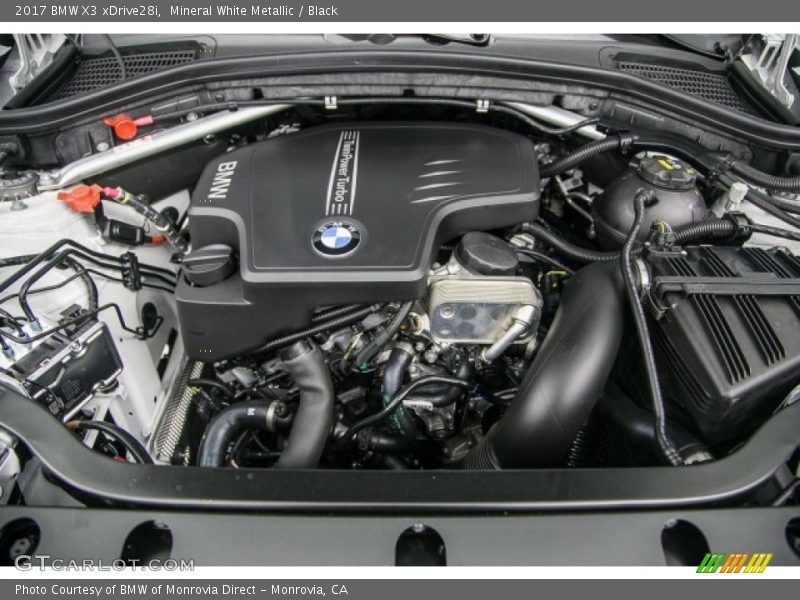 Mineral White Metallic / Black 2017 BMW X3 xDrive28i